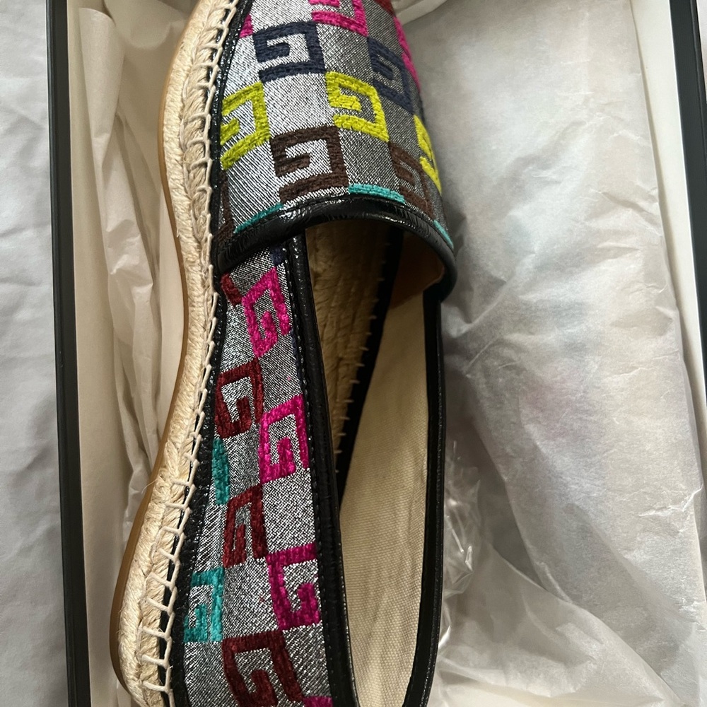 Gucci Ivory and Ebony Gift Box - FREE SHIPPING - Picture 4 of 6